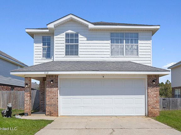 2nd image of 4119 Silverwood Dr