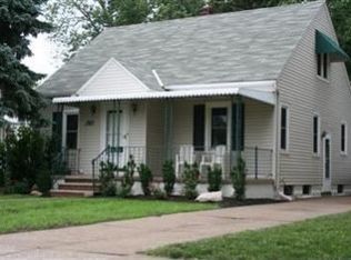 2883 Garfield Blvd, Lorain, OH 44052