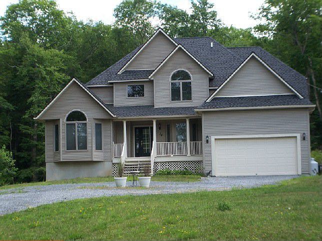 Better Than New 2003 Victorian!