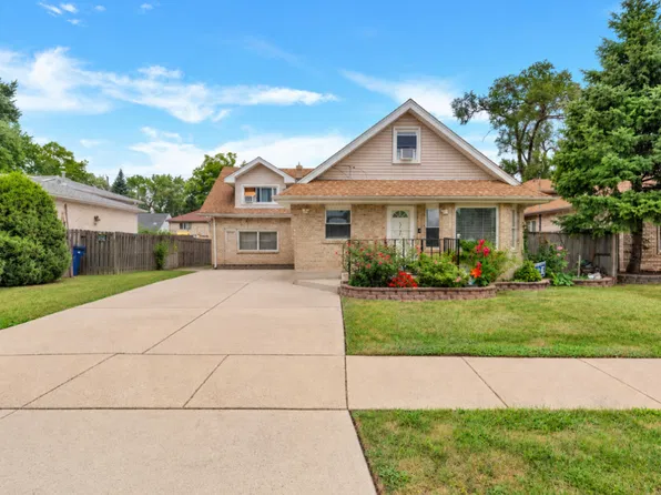 5758 W 82nd Pl, Burbank, IL 60459