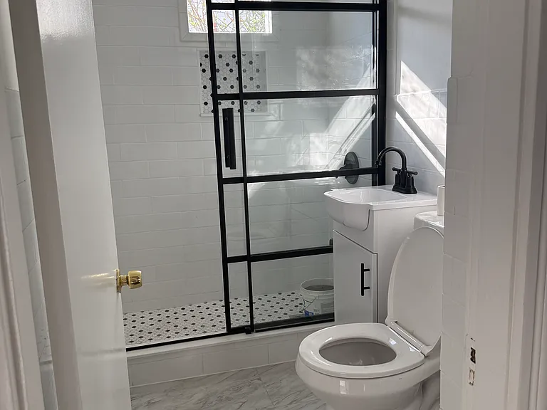 158 Reservoir Ave #1 — Photo 4