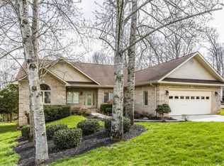 324 Cheestana Way, Loudon, TN 37774