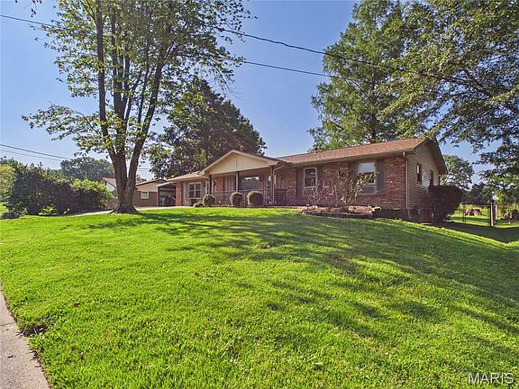 2nd image of 2879 Hopper Rd