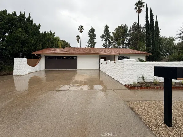 10470 Laramie Ave, Chatsworth, CA 91311