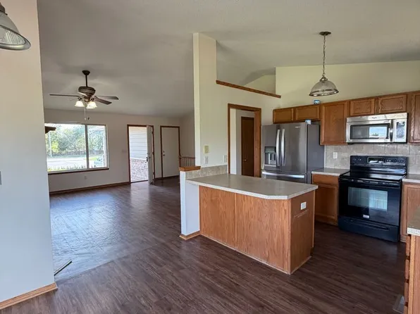 11818 W Wilkinson Ct, Maize, KS 67101