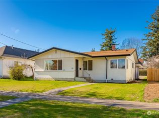 712 Liberty St, Lynden, WA 98264