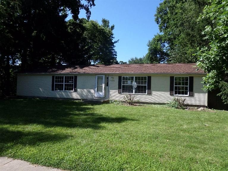 1st image of 4832 E 27th Ave