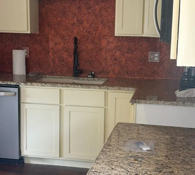 2720 Byrne Pl — Photo 2
