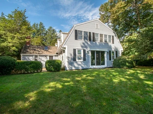 33 Anchorage Ln, Duxbury, MA 02332