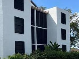 211 Lake Pointe Dr, Fort Lauderdale, FL