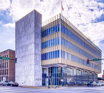 101 SE 3rd St APT 2C, Evansville, IN, 47708