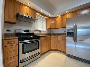20-43 49th St #1, Astoria, NY 11105