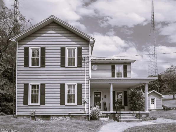 272 E Grant St, East Palestine, OH 44413