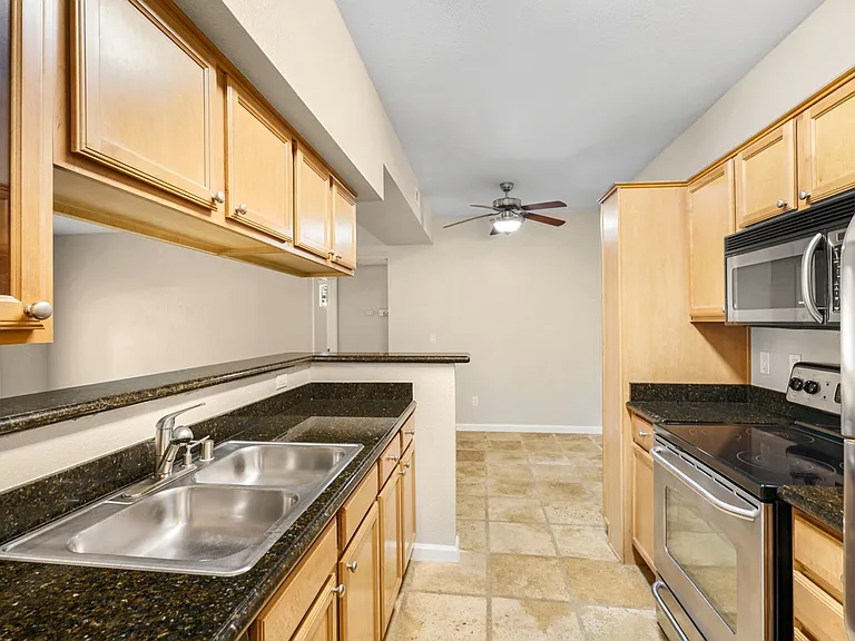 885 Halidon Way #314 — Photo 3