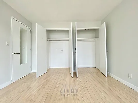 Rented by Zjama Realty Corp | media 10