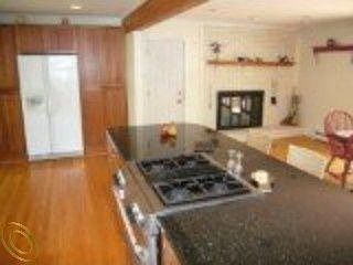 5th image of 31280 Pickwick Ln