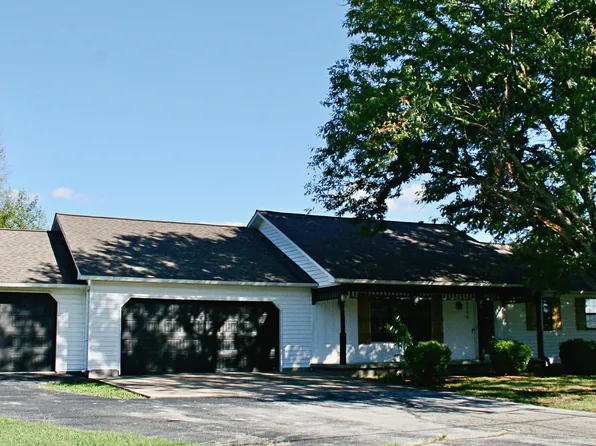 2306 Hazel Ave, Carthage, MO 64836