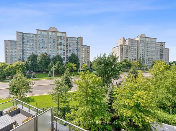 18 Graydon Hall Dr, Toronto, ON