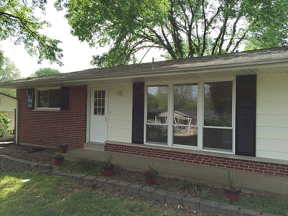 2nd image of 11942 Barkman Dr