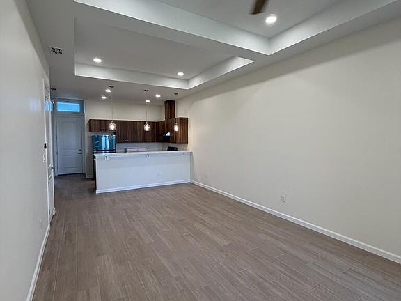 2nd image of 4422 Escondido Ln #A
