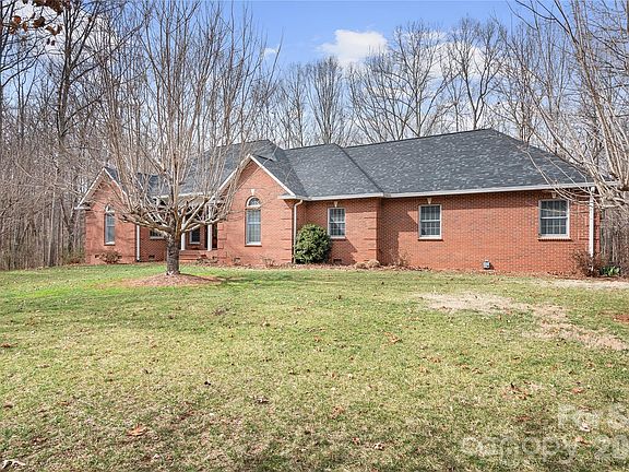 2nd image of 2241 Cordia Cir