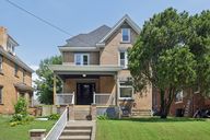 E Lincoln Ave-S2706-001.jpg