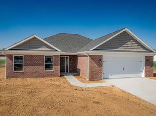 8711 Hebbler Ct, Elberfeld, IN 47613