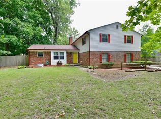 9119 Kenwood Dr, Indianapolis, IN