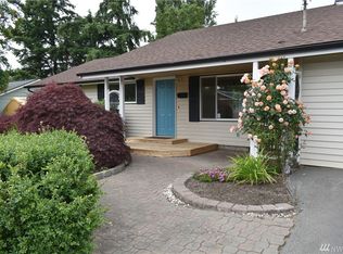 564 SE 4th Ave, Oak Harbor, WA 98277