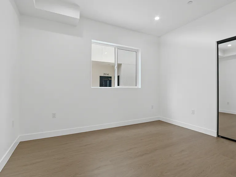 2512 Pennsylvania Ave — Photo 36