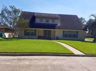 1939 Greenbriar Ave, Orange, TX 77632