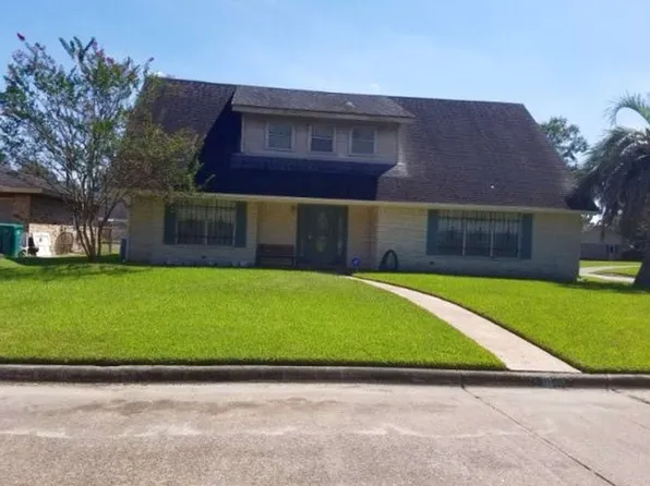 1939 Greenbriar Ave, Orange, TX 77632