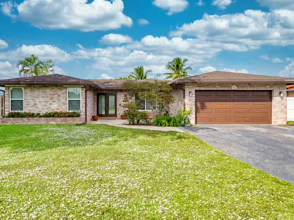8307 SW 26th Street, Davie, FL 33324