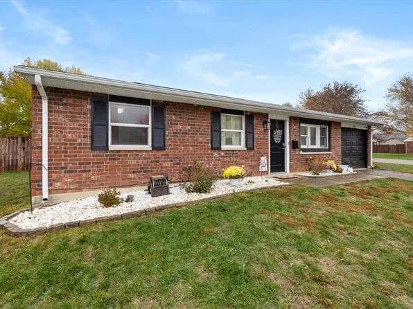 1482 Lee Rd, Troy, OH 45373