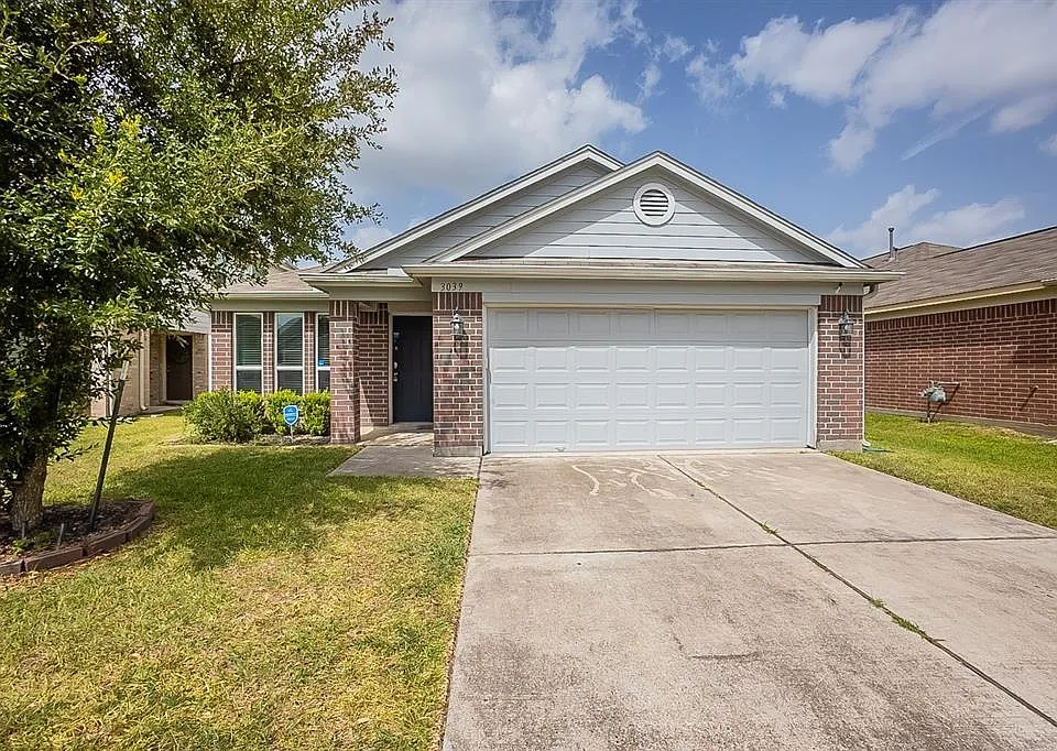 3039 Upland Spring Trce