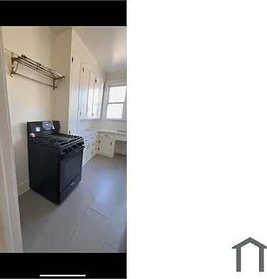 1779 N Gower St — Photo 6