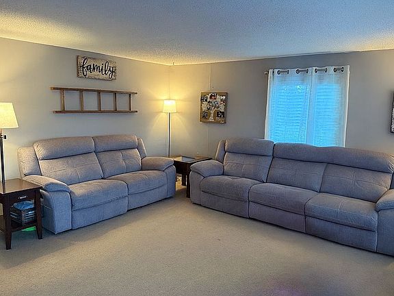 2nd image of 9104 Logan Ave