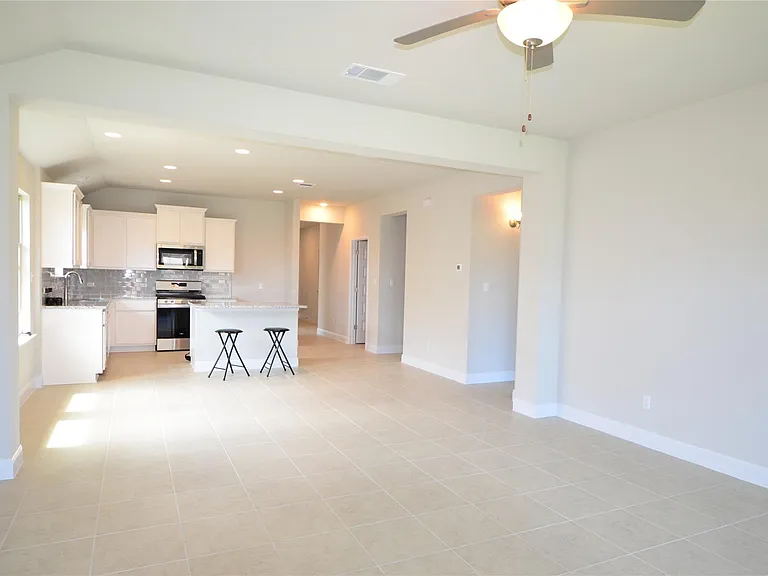 3477 Pauling Loop — Photo 17