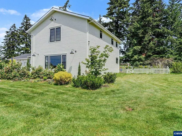 16058 Stormy Dr NE, Silverton, OR 97381