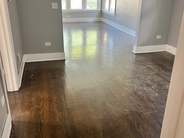 1220 Emerald Ave #1 — Photo 5