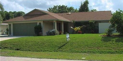 1st image of 712 SE Carnival Ave