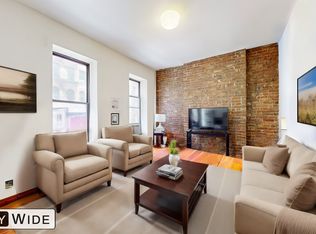 320 E 93rd St #2, New York, NY 10128