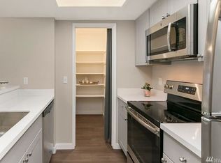 14675 NE 32nd St APT C101, Bellevue, WA 98007