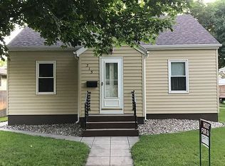 315 8th St SE, Watertown, SD 57201