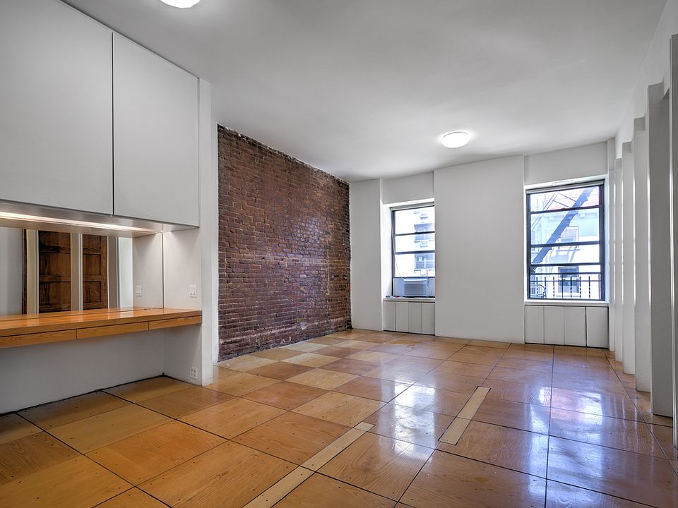 1st image of 239 E 14th St APT 4R