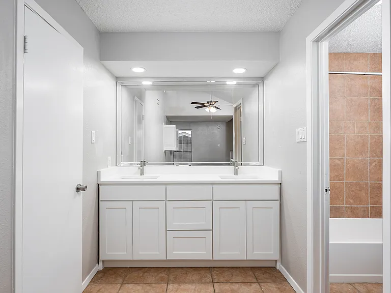2854 Ursa Cir — Photo 19