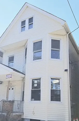 97 Wade St Photo 1