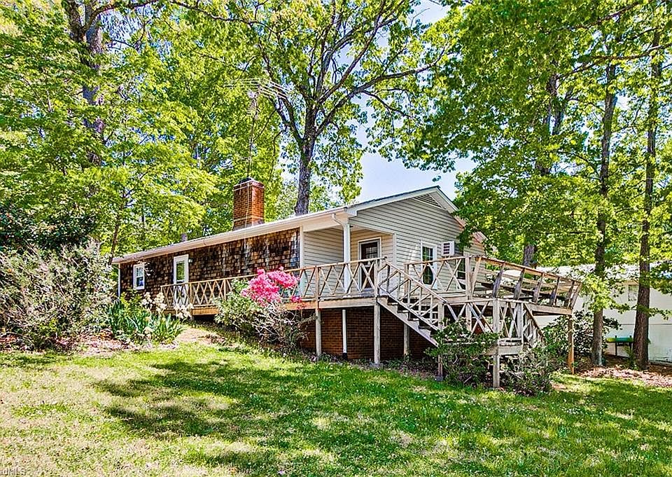 1st image of 796 Springwood Dr