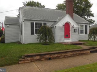 224 Lake Ave, Hamilton, NJ 08610