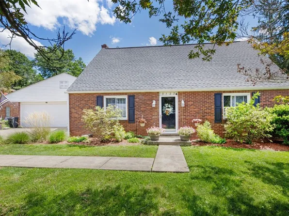3127 Chestnut St, Murrysville, PA 15668
